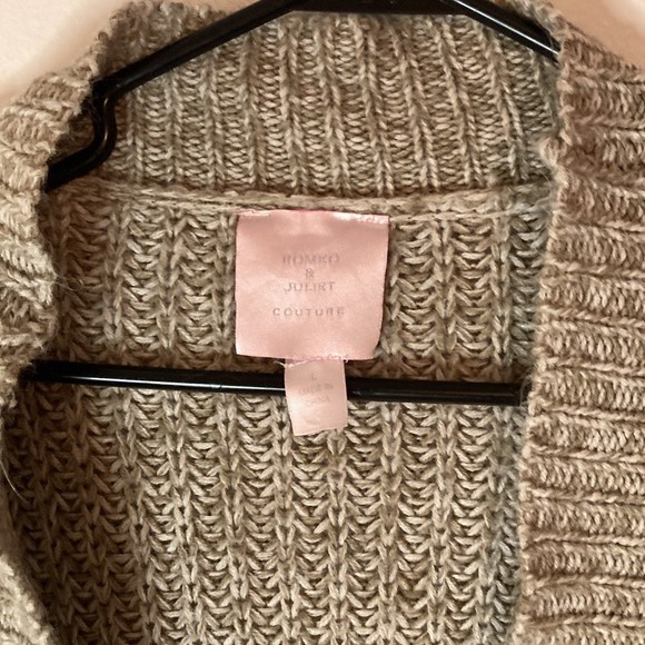 cardigan sweater soft cozy Romeo Juliet - Picture 2 of 4